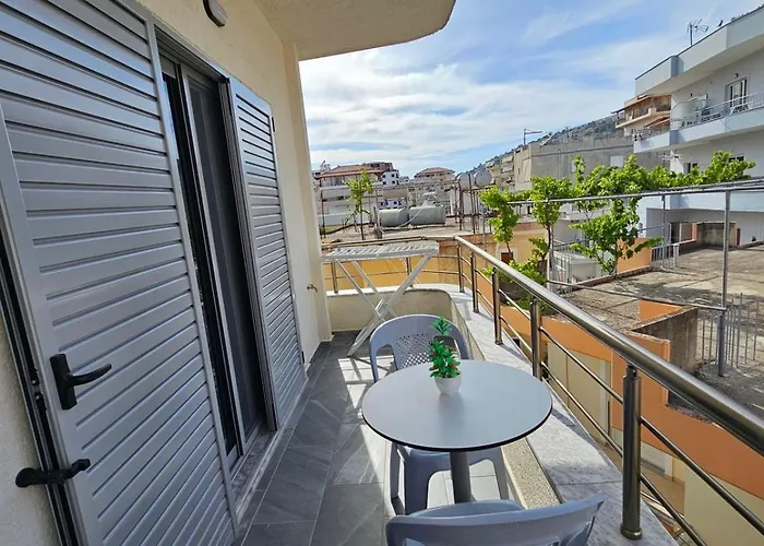 Apartment Taku 1